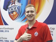 Александр Гаврилов подписал контракт с основной командой