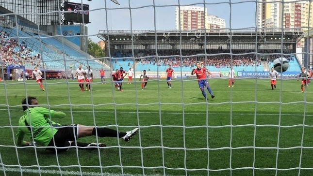 ЦСКА победил «Амкар» и возглавил турнирную таблицу