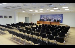 Пресс-конференция Леонида Слуцкого. Видеотрансляция