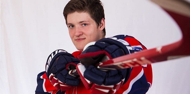 Константин Сафонов: Любой хоккеист мечтает играть в НХЛ