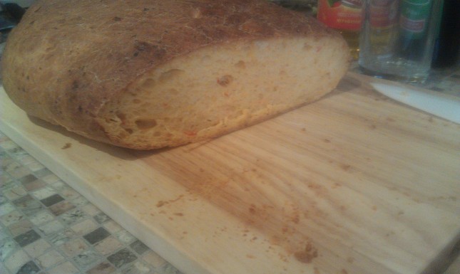 Красный хлеб с паприкой